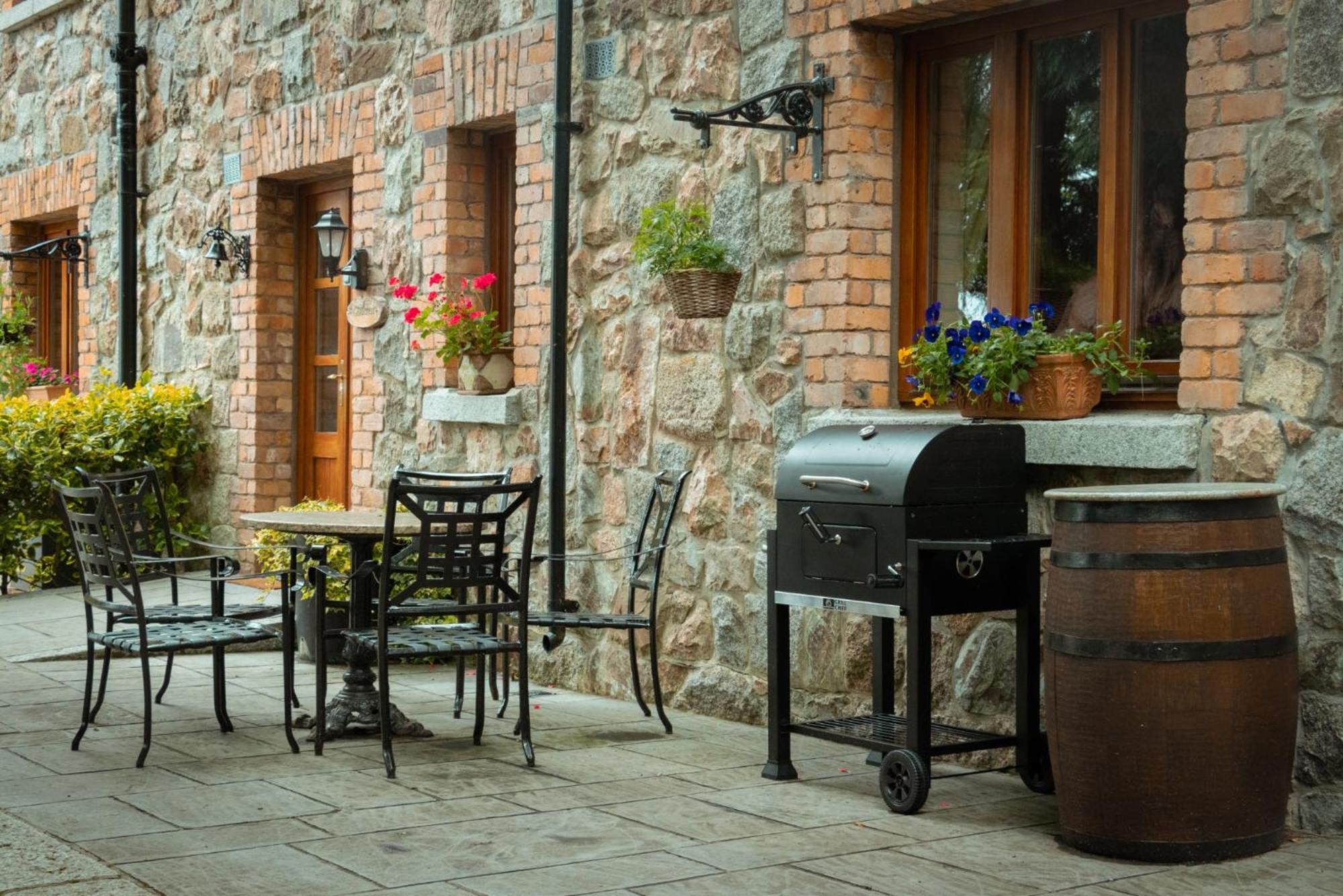 Vila Croneybyrne Courtyard Clara Exteriér fotografie